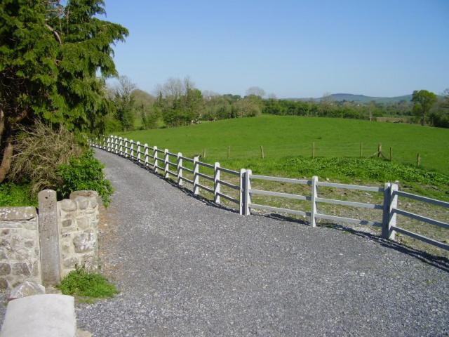 Glenboy Country Accommodation Oldcastle Esterno foto